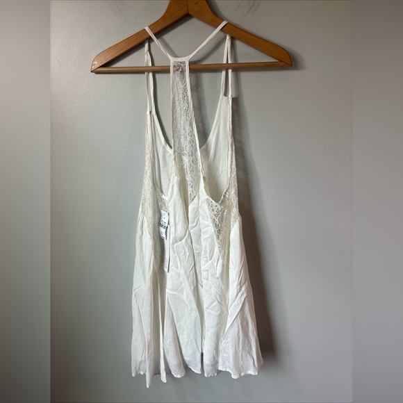 NWT Millau LF Women White Lace Tank Top in size XS. long length - Picture 2 of 9